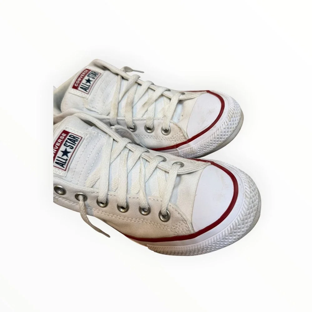Converse Chuck Taylor All Star Madison White Mid Top Kids Sneakers 663640F